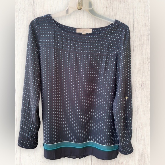 LOFT Semi Sheer Career Summer Blouse Top Lightweight EUC Sz S - Picture 3 of 16